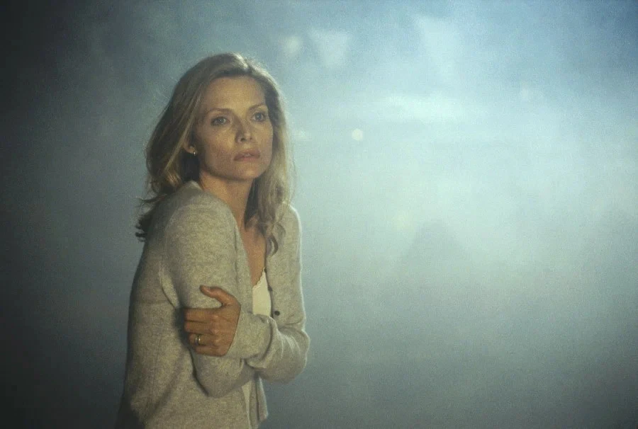 What Lies Beneath (2000) — movie still #1