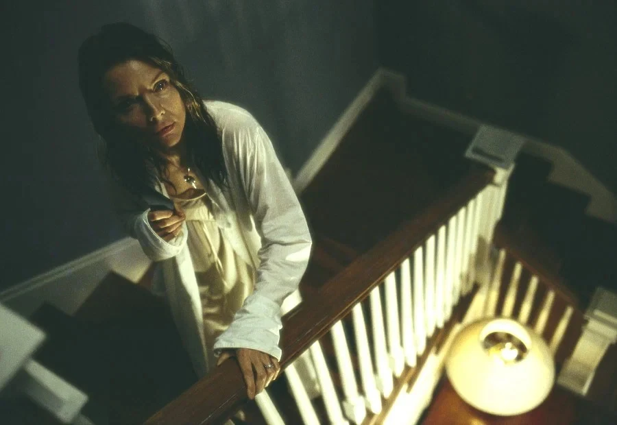 What Lies Beneath (2000) — movie still #2