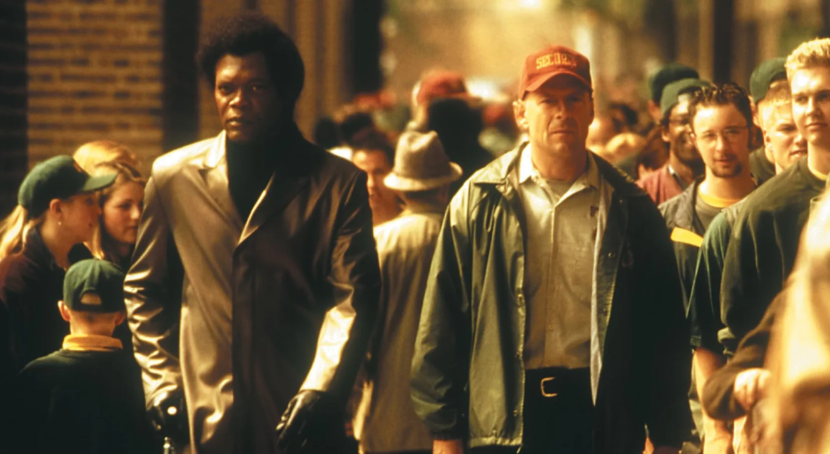Невразливий (2000) — кадр із фільму №1